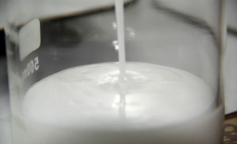 安慶消泡劑-安徽安慶汪先生水性膠水消泡劑使用和應用案例